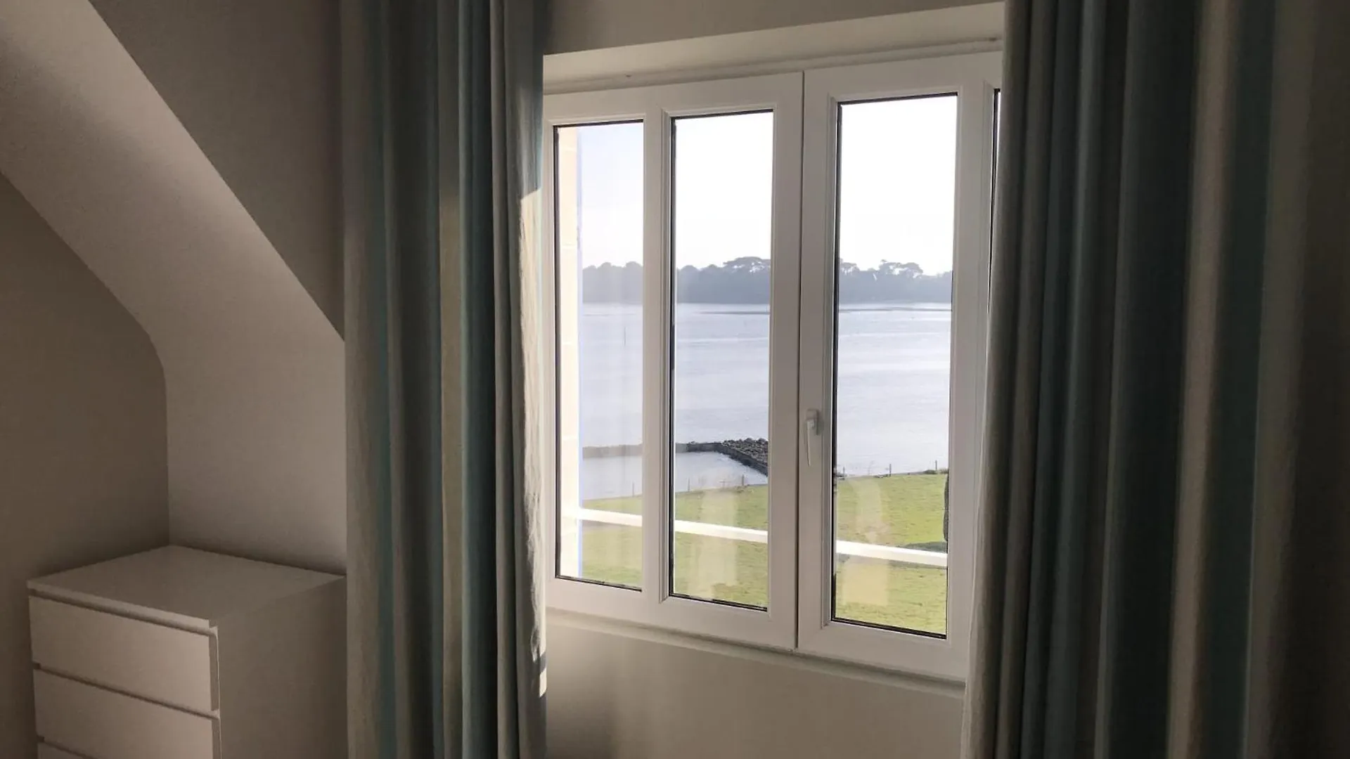 Havre De Paix Les Pieds Dans L'Eau Villa Locoal-Mendon